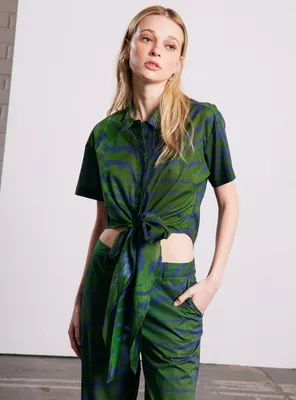 Blusa Full Print con Nudo