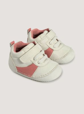 Imagen 2 del producto Zapatilla Urbana Velcro Gateador Niña