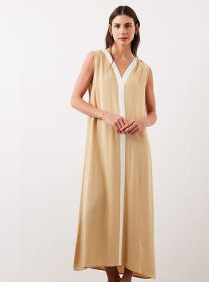 Vestido Largo con Detalle en el Centro