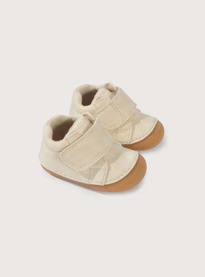 Botín para niña color beige, para vestir