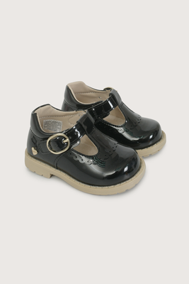 Reina primeros pasos negra charol de niña