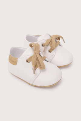 Zapato bebé blanco vestir de niño