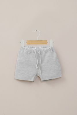 Short gris de niño