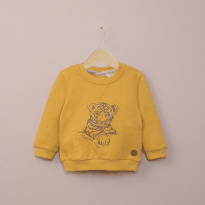 Polerón amarillo de  niño