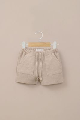 Short beige de niño