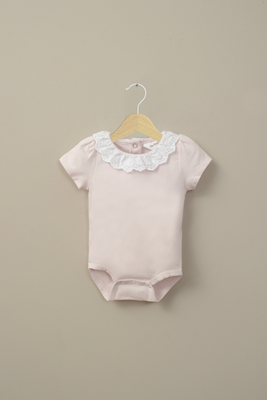 Body rosado de bebé niña