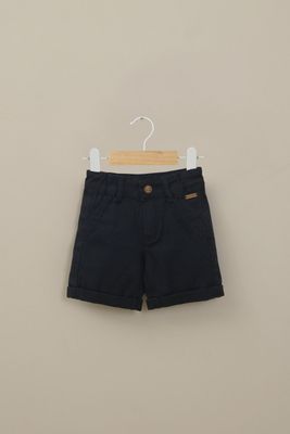 Bermuda azul de niño