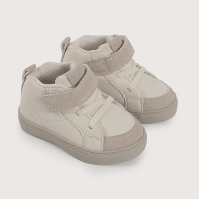 Zapatilla primeros pasos beige de niño