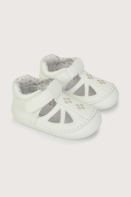 Sandalia gateador blanca de niña