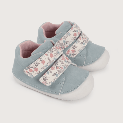 Zapatilla gateador celeste de niña