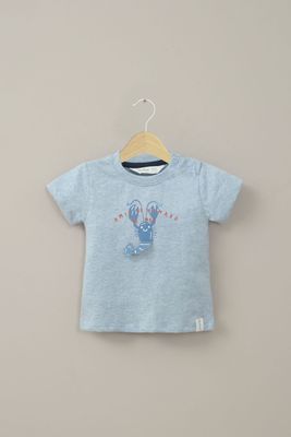 Polera manga corta celeste de niño