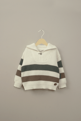 Imagen 1 del producto Sweater crema cuello alto de niño