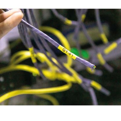 Imagen 2 del producto ETIQUETA BROTHER 24MM TUBO NEGRO SOBRE AMA