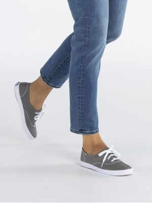 Imagen 2 del producto Zapatilla Mujer Champion Canvas Gris