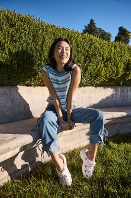 Imagen 2 del producto Zueco Crocs Mujer Classic Ptfm Clog Blanco