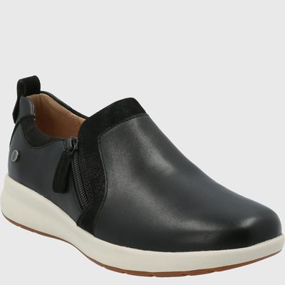 Zapatilla Cuero Mujer Spinal Slip On Negro