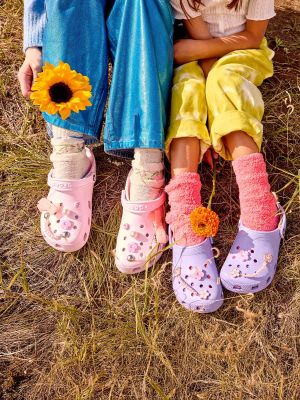 Imagen 2 del producto Zueco Crocs Niña Classic Clog K Morado