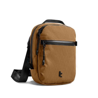 Tomtoc Bolso Bandolera de Viaje Aviator-T37 RFID Versión X-Pac Marrón