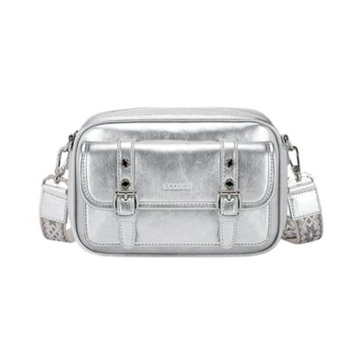 Ecousi Bolso Mensajero Mia con Correa Ancha - Plateado
