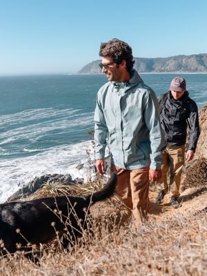 Imagen 2 del producto Chaqueta Cortavientos Impermeable Hombre Azul con Gorro