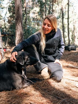 Imagen 2 del producto Chaqueta Polar Mujer Kano Canelo Negro Polerón Full Zip