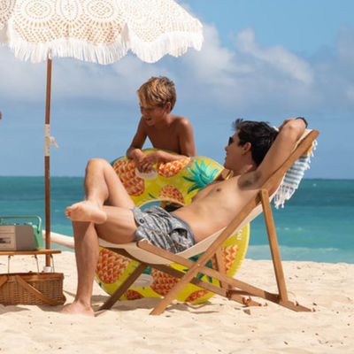 Imagen 2 del producto Flotador Inflable Redondo Intex con Sujetadores 107 Cm Piña