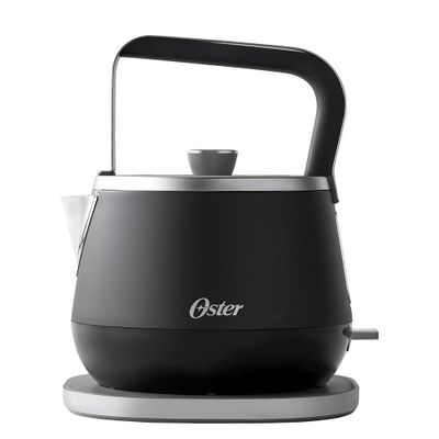 Hervidor eléctrico Oster® premium con capacidad de 1.5L BVSTKT4510B