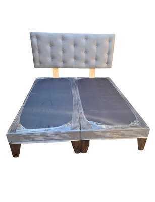 Base Div 2P + Respaldo Botoné Gris Claro Felpa Muebles Rimar