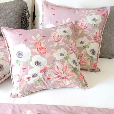 Imagen 2 del producto FUNDA COJÍN VELVET ANÉMONE BLANCA 45X45