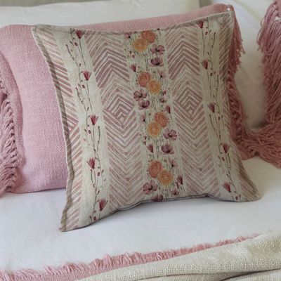 Imagen 2 del producto FUNDA COJÍN MARISA RANÚNCULOS 45X45