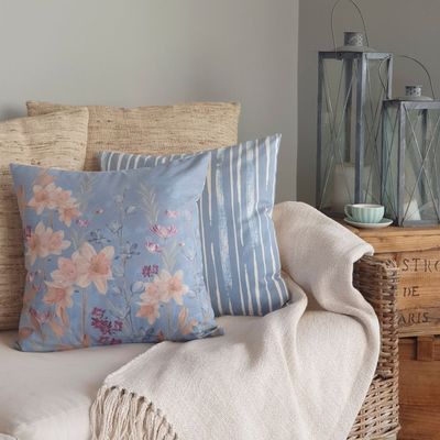 Imagen 2 del producto FUNDA COJÍN GAMUZA JARDÍN NARCISOS 45X45