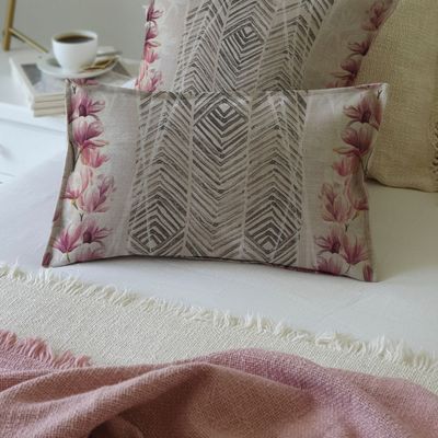 Imagen 2 del producto FUNDA COJÍN MARISA MAGNOLIA 50X30