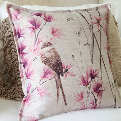 Imagen 2 del producto FUNDA COJÍN MARISA MAGNOLIA Y CAZATIJERETA 45X45