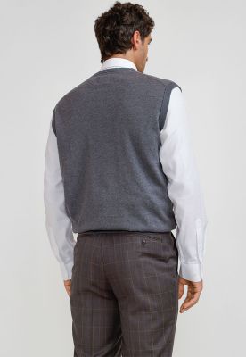 Imagen 2 del producto Sweater Cuello V Sin Mangas Lana Seda Gris