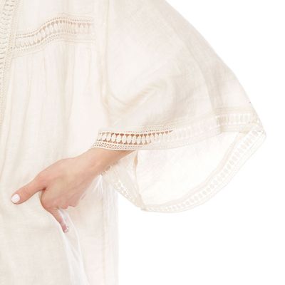 Imagen 2 del producto Tapado Manga 3/4 Lino Con Aplicacion De Brodery En Delantero Y Mangas