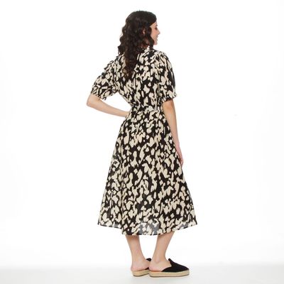 Imagen 2 del producto Vestido Manga Corta Estampado Abotonado En Delantero Con Cinturon