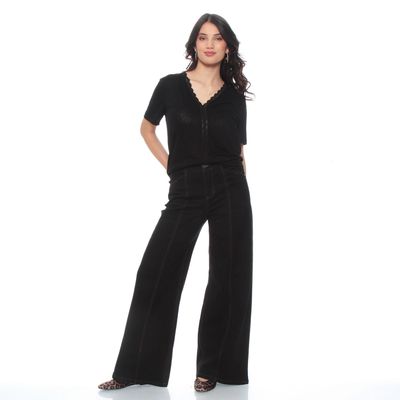 Imagen 2 del producto Polera Manga Corta Solida Escote Con Aplicacion En Centro Delantero