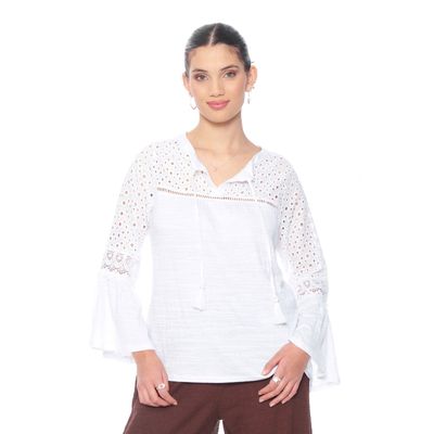 Blusa Manga Larga Acampanada Con Brodery Escote Redondo
