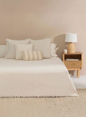 Imagen 2 del producto Colcha Grisfu 240x280 Crudo (Cama 2 Plazas o Queen)