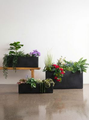 Imagen 2 del producto Macetero Patagonia Bajo 18 Negro