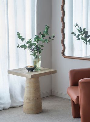 Imagen 2 del producto Mesa Lateral Tadeo Cuadrada Crudo