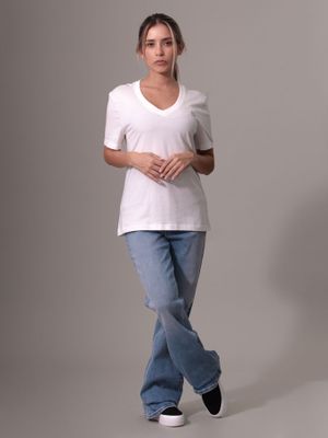 Imagen 2 del producto Polera Ck Embro Badge V-Neck Blanco Calvin Klein