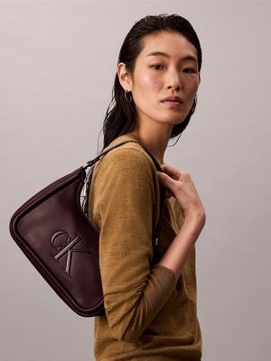 Imagen 2 del producto Cartera De Hombro Con Logo Grabado Marrón Calvin Klein