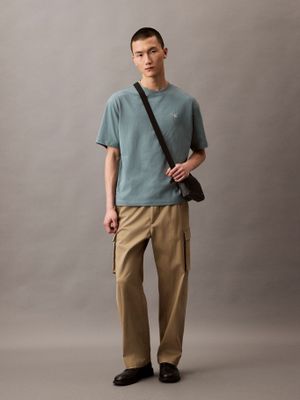 Imagen 2 del producto Polera Relaxed con Monograma Archive Verde Calvin Klein