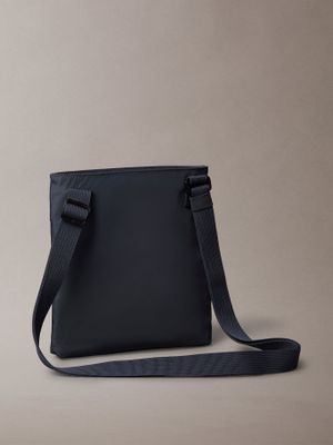 Imagen 2 del producto Bolso Plano Bandolera Essentials Azul Calvin Klein