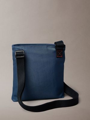 Imagen 2 del producto Bolso Plano de Nailon con Monograma Azul Calvin Klein