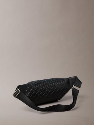 Imagen 2 del producto Banano Grabado En Todo El Artículo Negro Calvin Klein