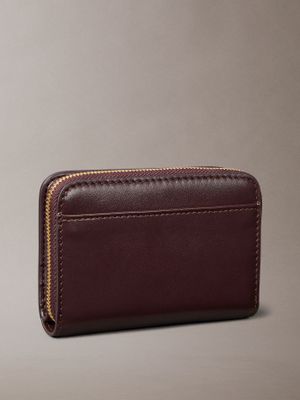 Imagen 2 del producto Billetera Mediana de Cuero Marrón Calvin Klein