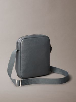 Imagen 2 del producto Bolso Bandolera Micro Pebble Gris Calvin Klein