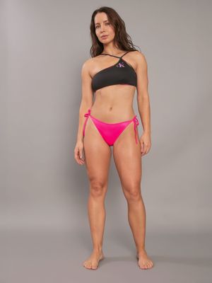 Imagen 2 del producto Calzón Bikini String Side Fucsia Calvin Klein